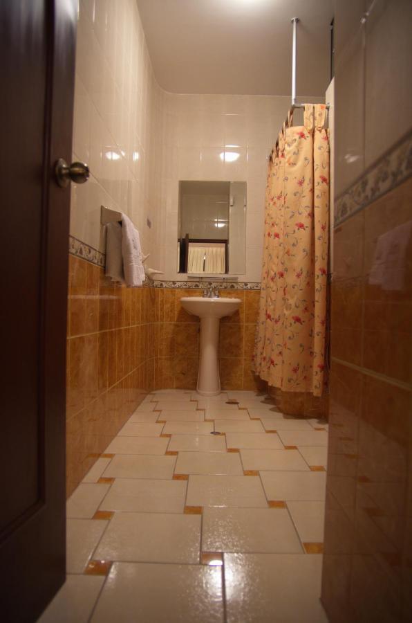 Hotel Sierra Dorada Аякучо Екстер'єр фото