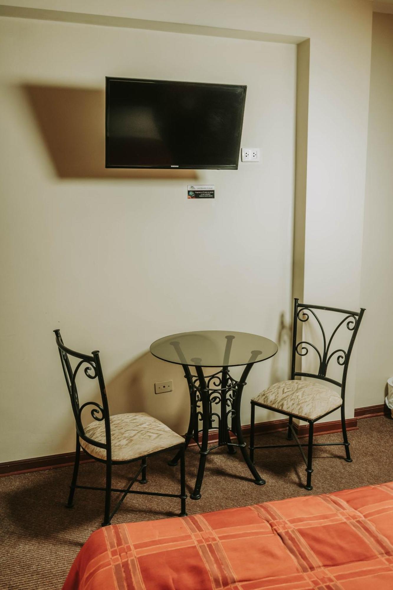 Hotel Sierra Dorada Аякучо Екстер'єр фото