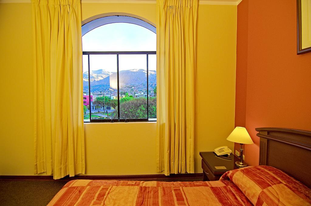 Hotel Sierra Dorada Аякучо Номер фото